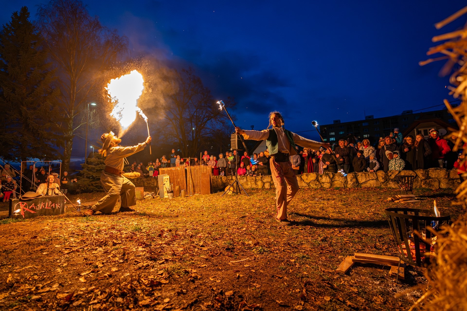 Hurk&aacute;rsky jarmok pril&aacute;kal na Sv&auml;tokr&iacute;žske n&aacute;mestie stovky z&aacute;ujemcov. Verejnosť čakal bohat&yacute; program pre deti aj dospel&yacute;ch
