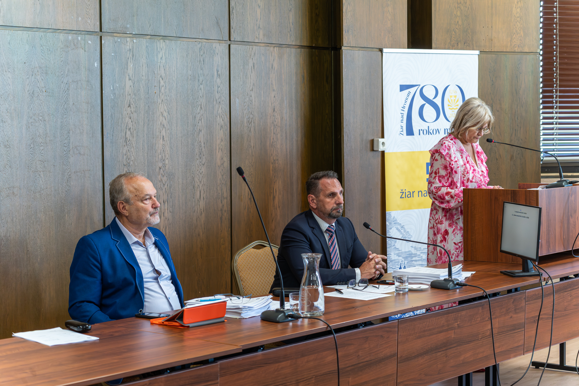 Júnové zasadnutie mestského zastupiteľstva prinieslo bohatý program rokovania. Jeho priebeh bol bezproblémový a relatívne rýchly