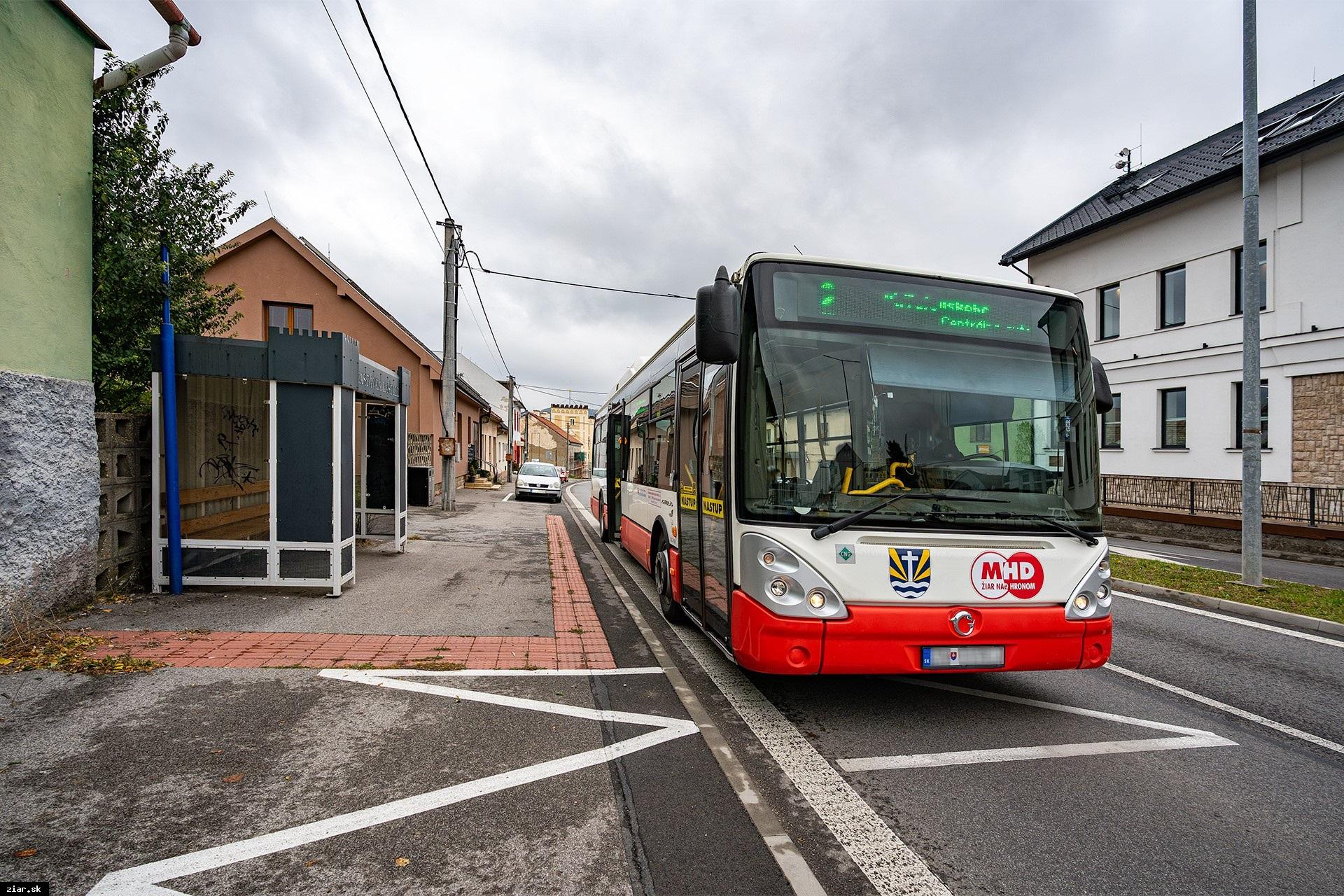 MHD Žiar nad Hronom vstúpi do IDS BBSK: Jedna karta na všetko, viac spojov a nové výhody od 1. januára 2026