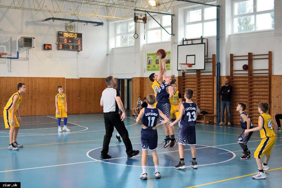 Žiarski basketbalisti aj tento rok zabojujú o majstrovský titul