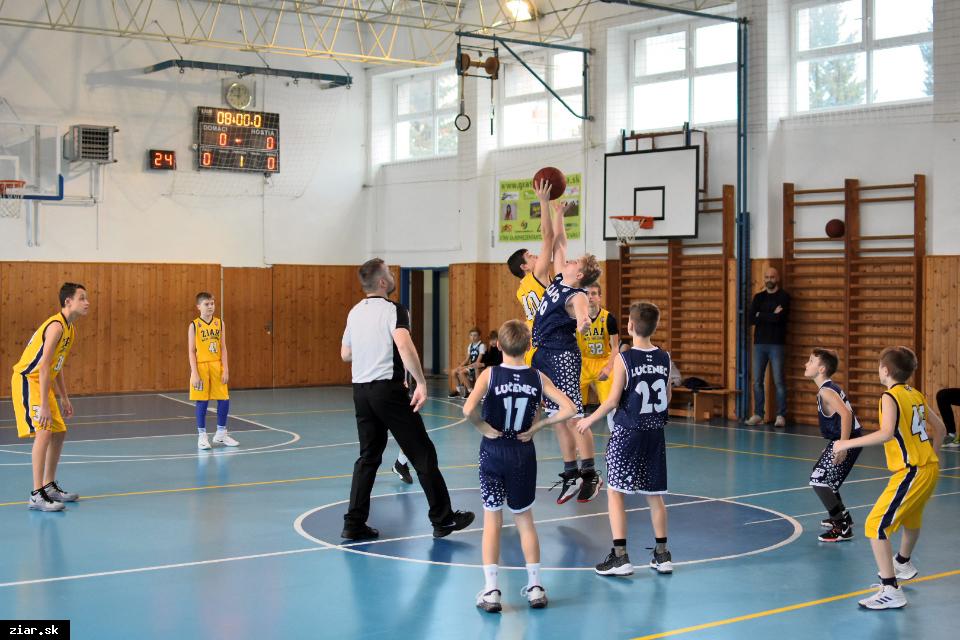 Žiarski basketbalisti aj tento rok zabojujú o majstrovský titul 