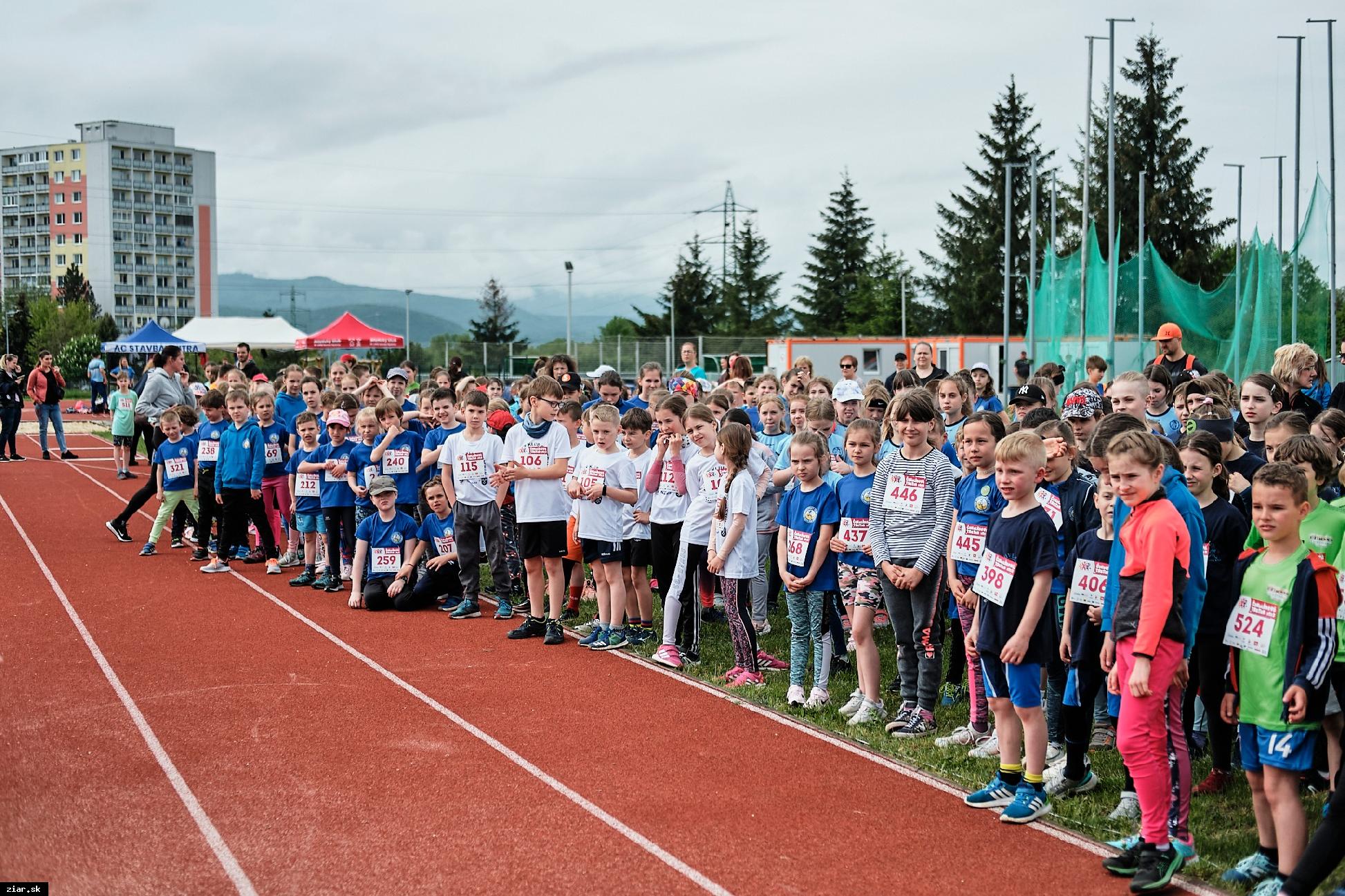 obr: Čokotretry v Žiari nad Hronom sa zúčastnilo viac ako 500 detí