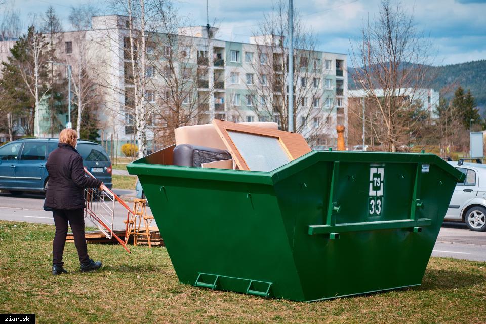 Počas Dní jesennej čistoty sa vyzbieralo 36,17 ton odpadu