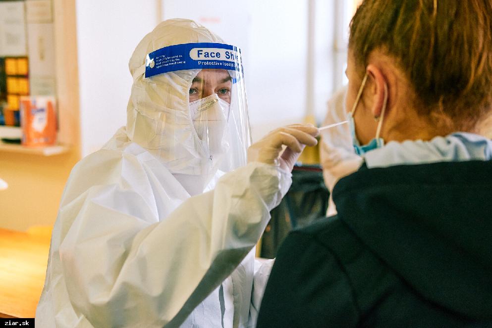 obr: Rodičia školákov dostanú rýchlo-test. Chceme maximálne zabrániť šíreniu vírusu na školách