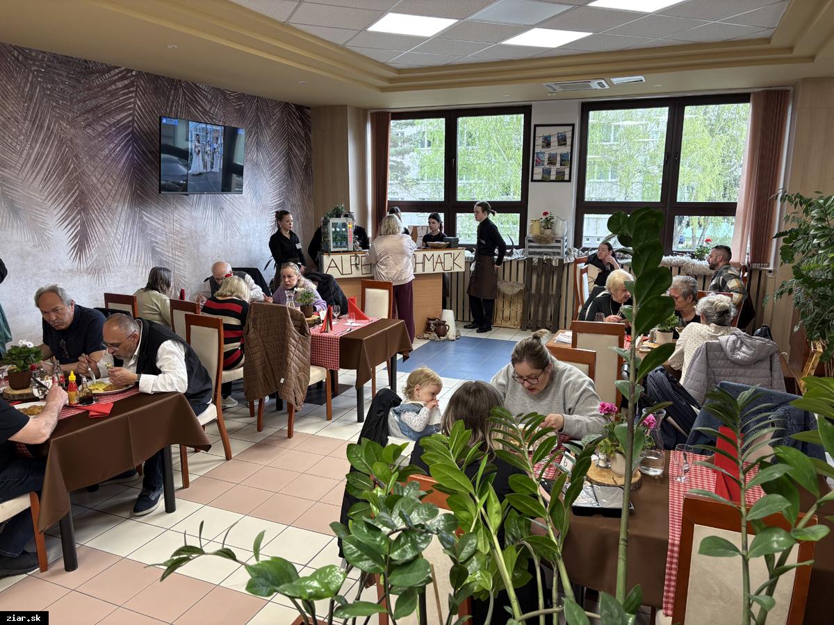 Školské chodby sa naplnili vôňami od výmyslu sveta. Gastrofestival trval tri dni a privítal množstvo záujemcov