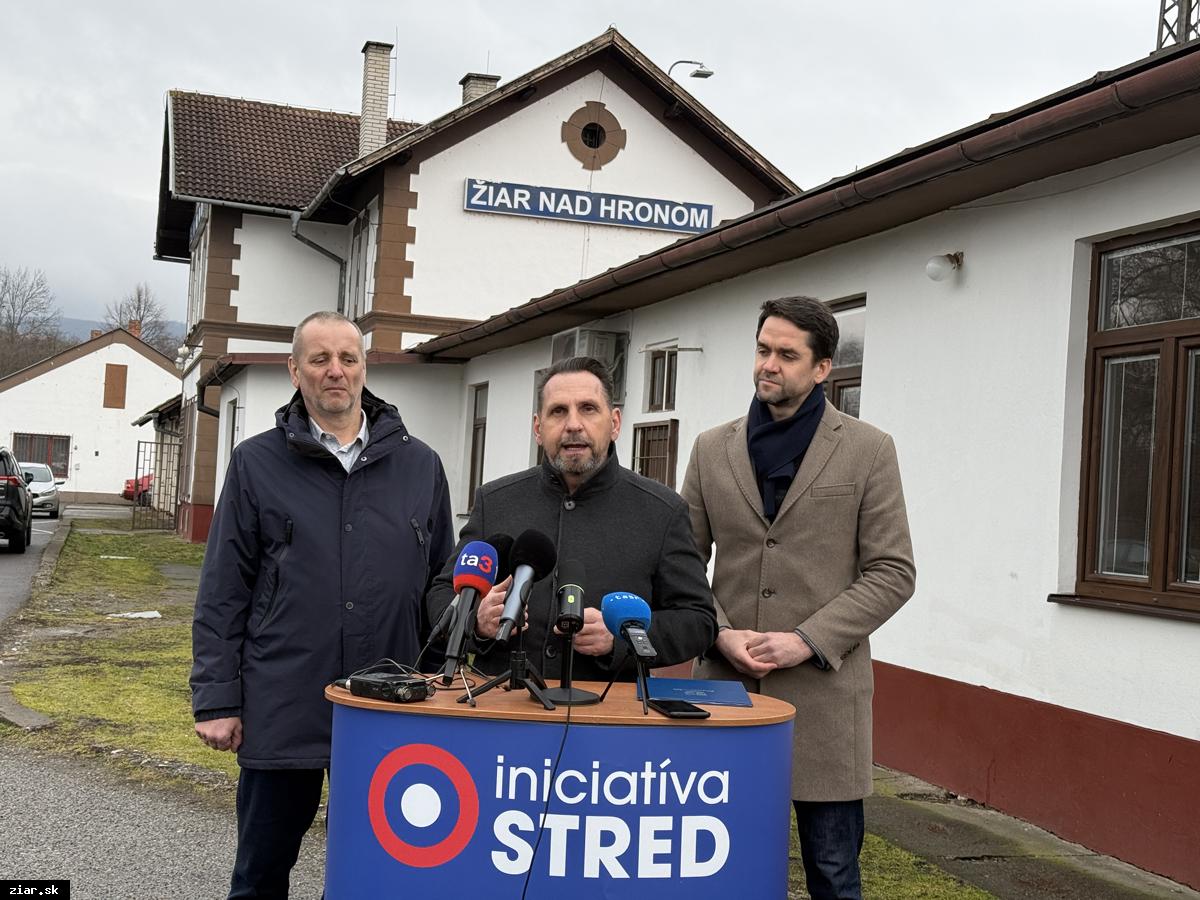 Zrušenie predaja cestovných lístkov na železničných staniciach komplikuje situáciu cestujúcim. Iniciatíva STRED navrhuje riešenia