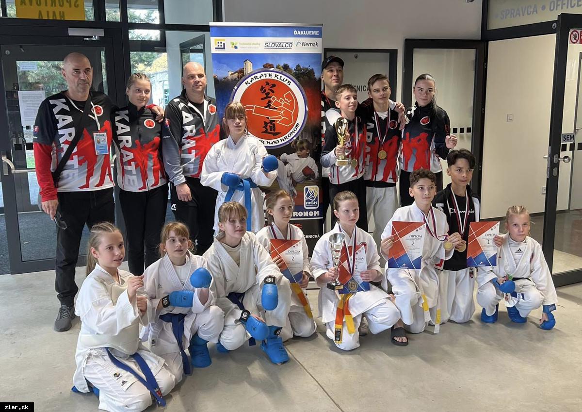 Tituly majstrov republiky v karate aj do Žiaru
