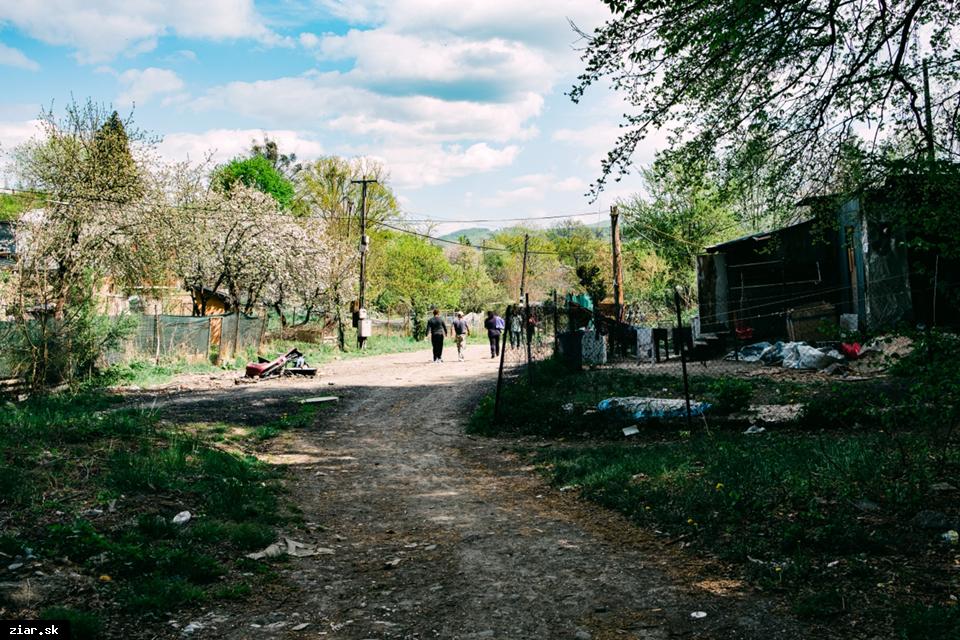 Koronavírus v osade Pod Kortínou. Mesto prijalo bezpečnostné opatrenia