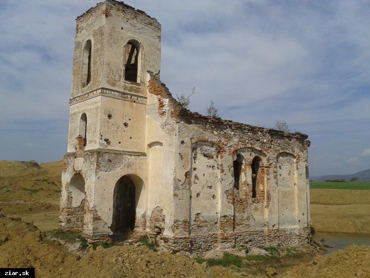 Po stopách histórie a pamiatkach mesta: Kostol v Kupči