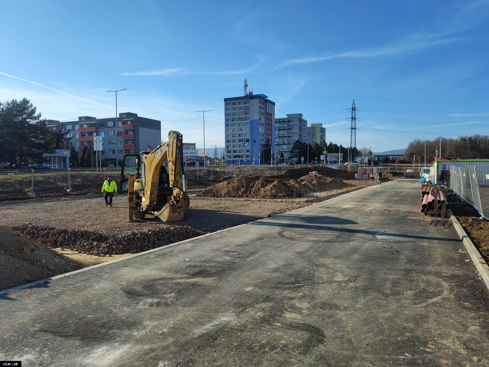 Výstavba McDonald’s v Žiari nad Hronom sa začala, otvorenie plánujú v lete 2026