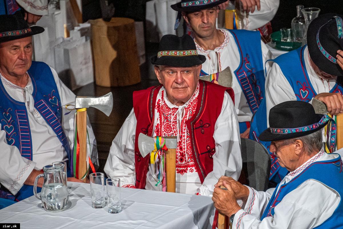 Mužská spevácka skupina Sekera jubiluje: Tento rok oslávila už 40. výročie založenia