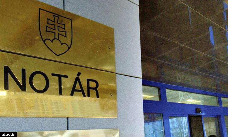 Za notárom musia ísť Žiarčania do iného okresu
