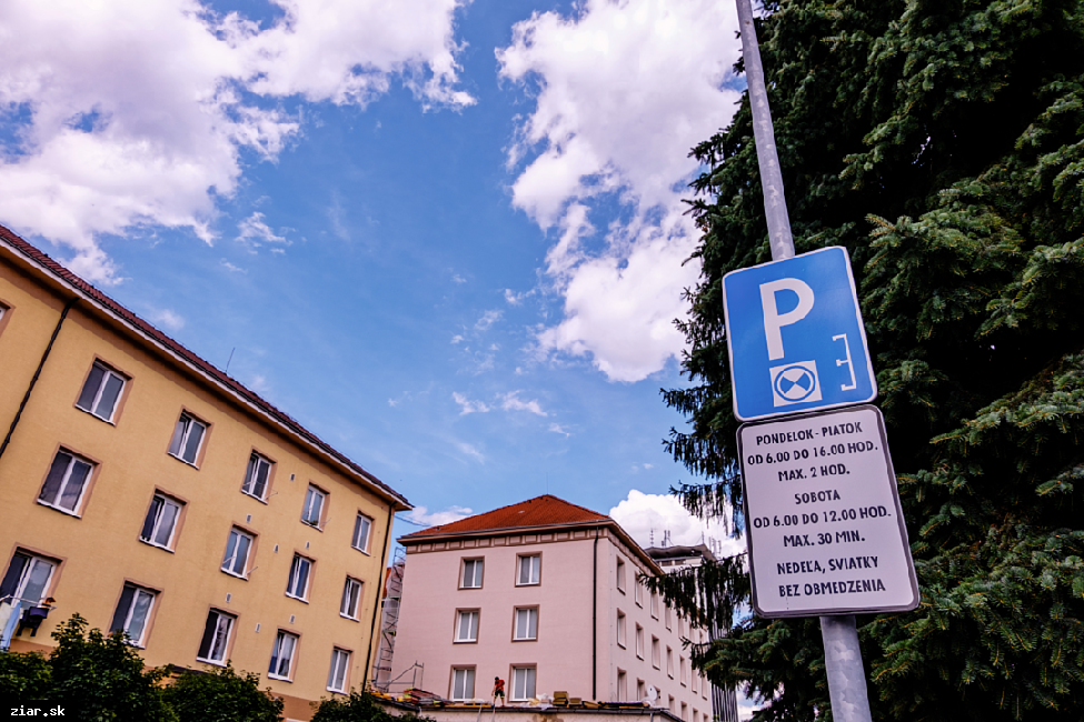 Podnikateľom schválili podmienky pre vybudovanie vyhradených parkovísk