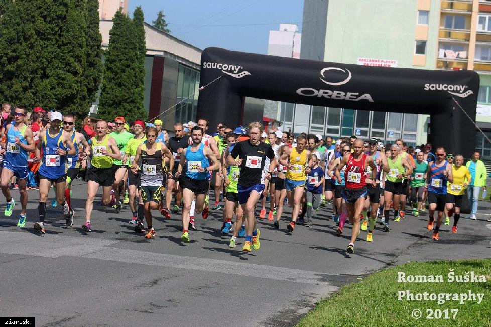 Víťazmi Žiarskeho mestského polmaratónu sa stali Sahajda a Gudaková