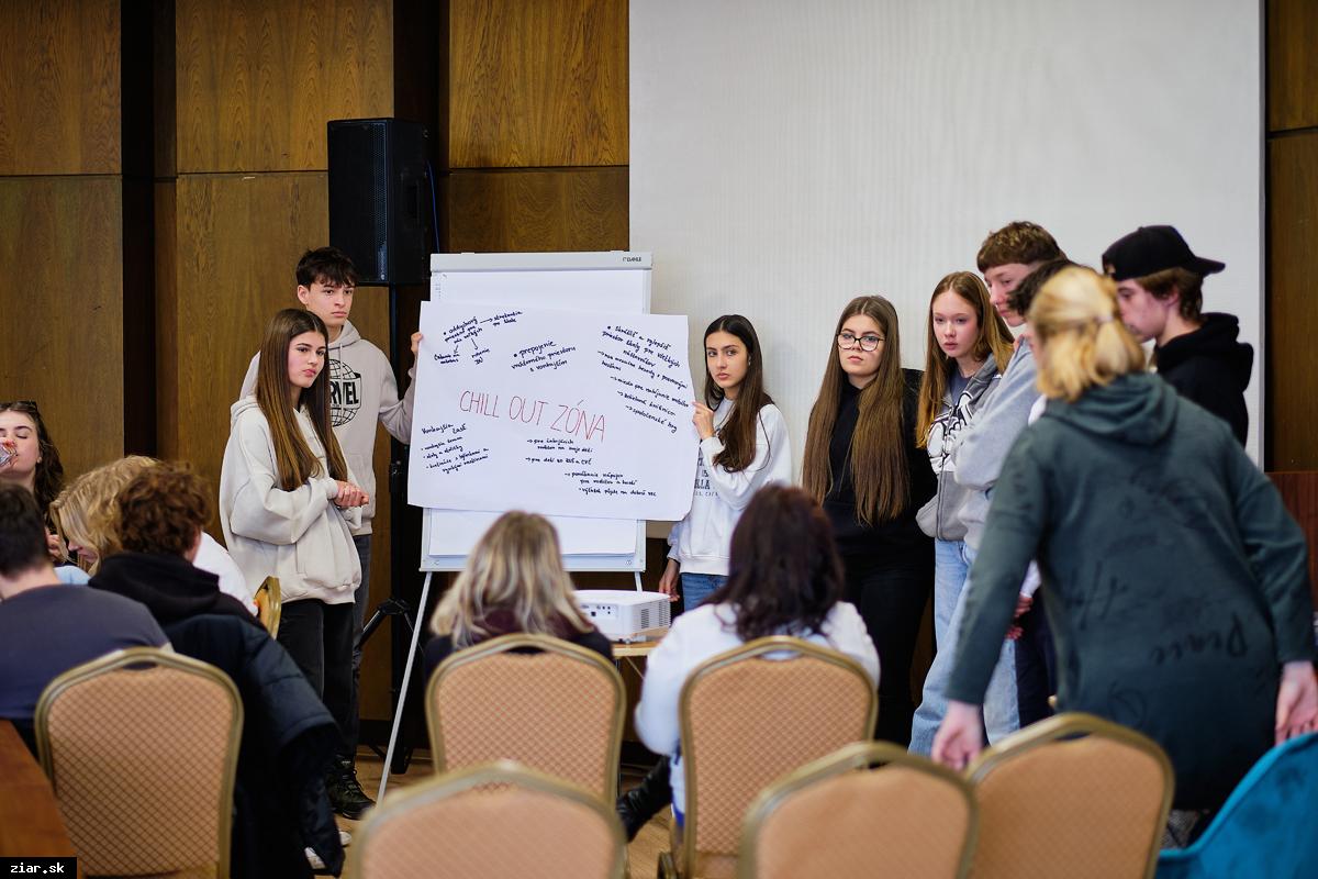 Žiarska mládež odprezentovala svoje projekty predstaviteľom mesta