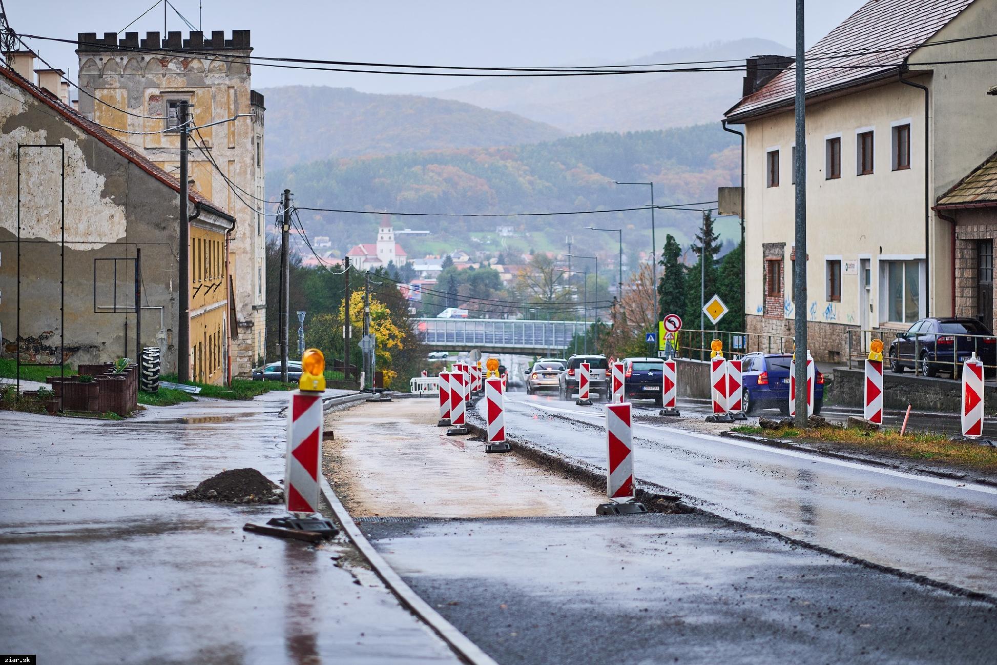 Polícia zvýši kontroly na rekonštruovanej ceste na Ul. SNP