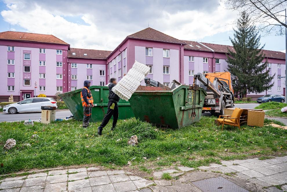 Dni jarnej čistoty 2025: celkovo sa uskutočnilo 89 vývozov, vyviezlo sa 48,53 ton objemného odpadu