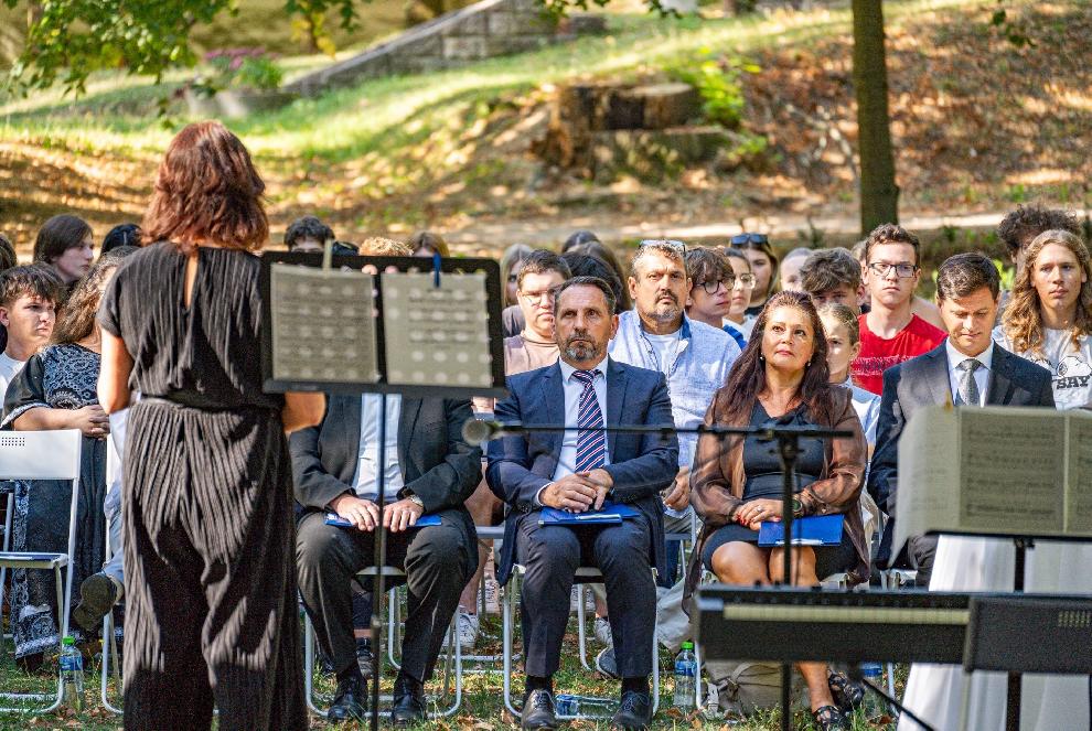 V parku si pripomenuli obete holokaustu a rasového násilia