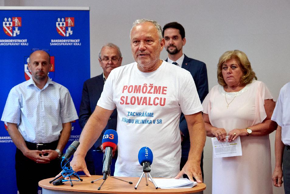 Banskobystrický parlament vyjadril podporu spoločnosti Slovalco