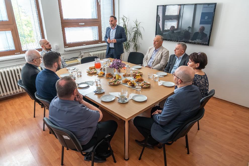 Predstavitelia cirkví sa dnes stretli s vedením mesta