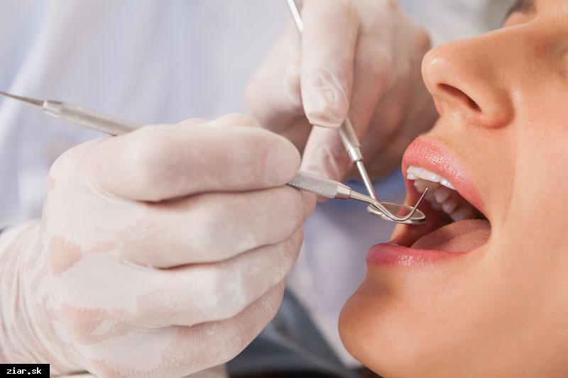 Stomatologickú pohotovosť v našom meste nenájdete. Kam s boľavým zubom?