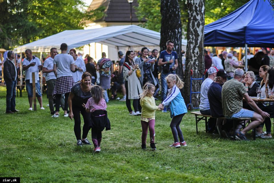 Festival vína po roku v žiarskom parku