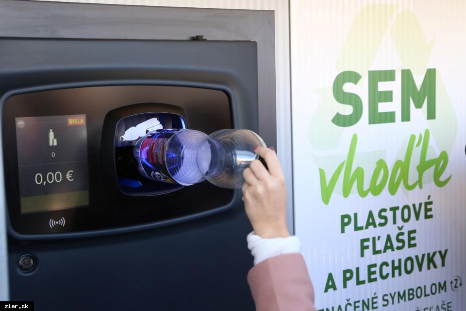 Zálohovanie plastových fliaš a plechoviek