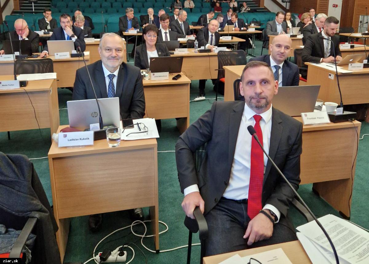 obr: Na zastupiteľstve BBSK bolo prijaté Vyhlásenie k vývoju situácie okolo dostupnosti zdravotnej starostlivosti